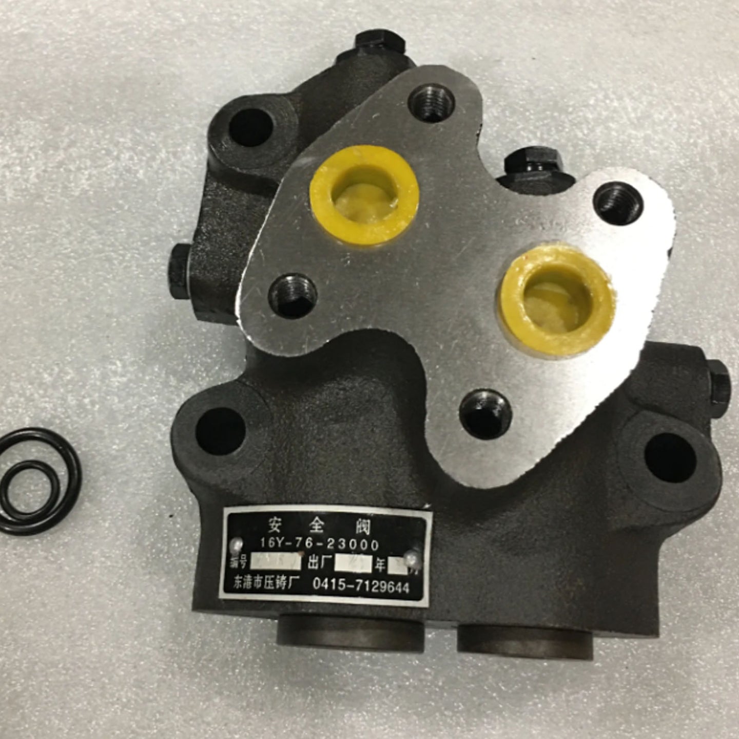 Relief Valve 144-49-16101 for Komatsu Dozer D75S-3 D60PL-8 D60P-8 D60F-8 D60F-8A