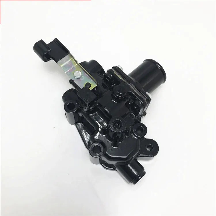 Thermostat Seat of Yanmar 4tnv94 / 98 Engine 60-7 Hyundai Doosan Thermostat Holder