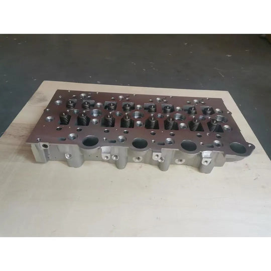 1003001RCA 1003151RAA Vm R425 2.5 R428 2.8 Dohc Cylinder Head for Vm Motori 4 Valve Cylinder Head-Replacement Aftermarket Parts