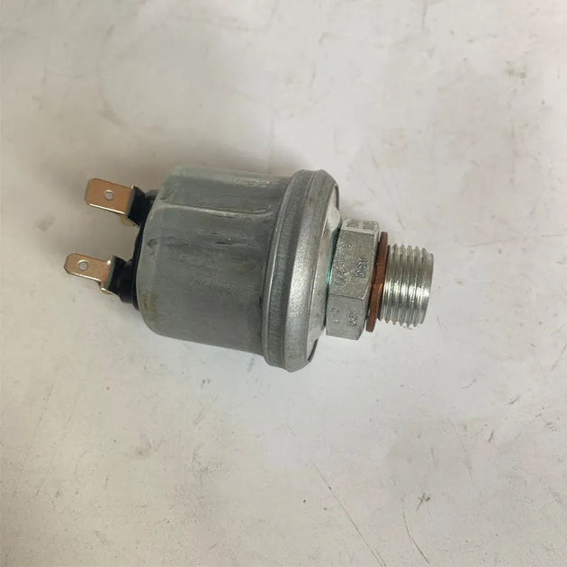 1175981 01175981 Sensor Fits Deutz 2011 1011 914 913 912 513 413 Engine-BeeSpareParts
