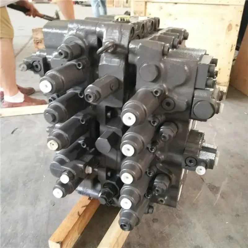 14556410 Hydraulic Control Valve Main Control Valve HC5B12G024 For VOLVO EC460C EC480 EC480D EC700C-BeeSpareParts