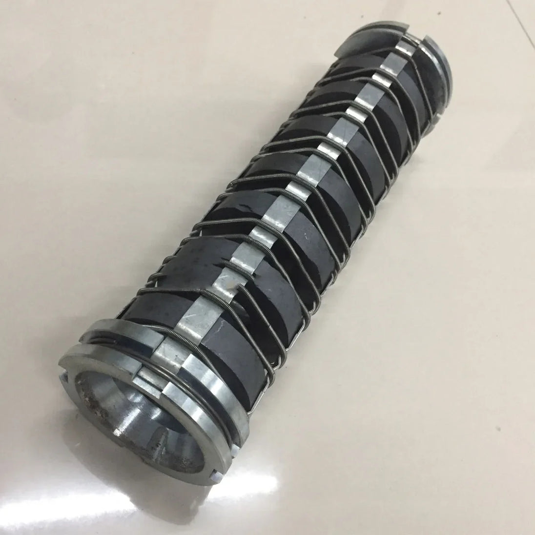 1954911221 195-49-11221 MAGNET ASS'Y for Komatsu D355A-5 Crawler Dozer-BeeSpareParts