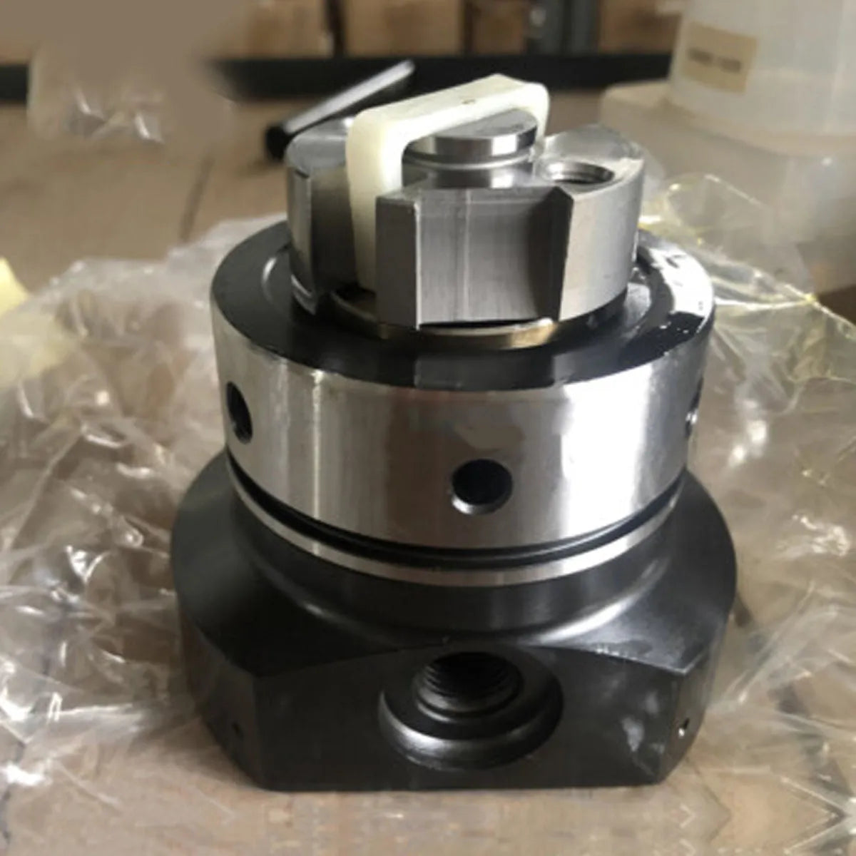 Hydraulic Head and Rotor 7185-127U for John Deere 5410 5700 6300 6600 7500-Replacement Aftermarket Parts