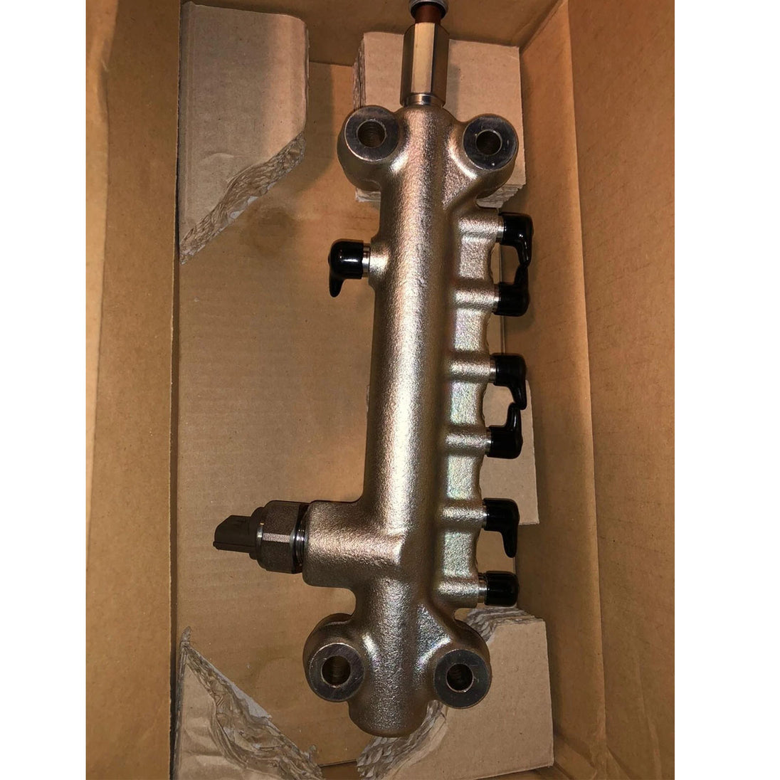 Common Rail Assembly 8-97609980-2 8976099802 for Isuzu 6HK1-TIER4 4JB1 4HK1 4HF1 4HG1 Engine NHR NPR NQR NKR Truck