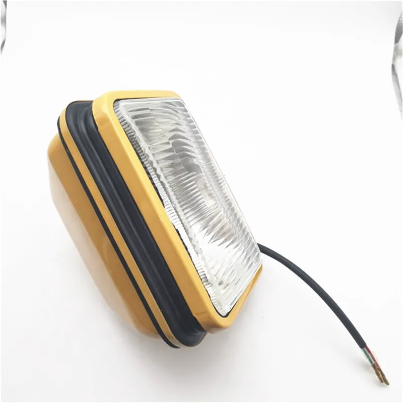 203-06-56140 Work Lamp Ass'y For Komatsu PC220-5 PC200-5 Excavator BULLDOZERS-BeeSpareParts