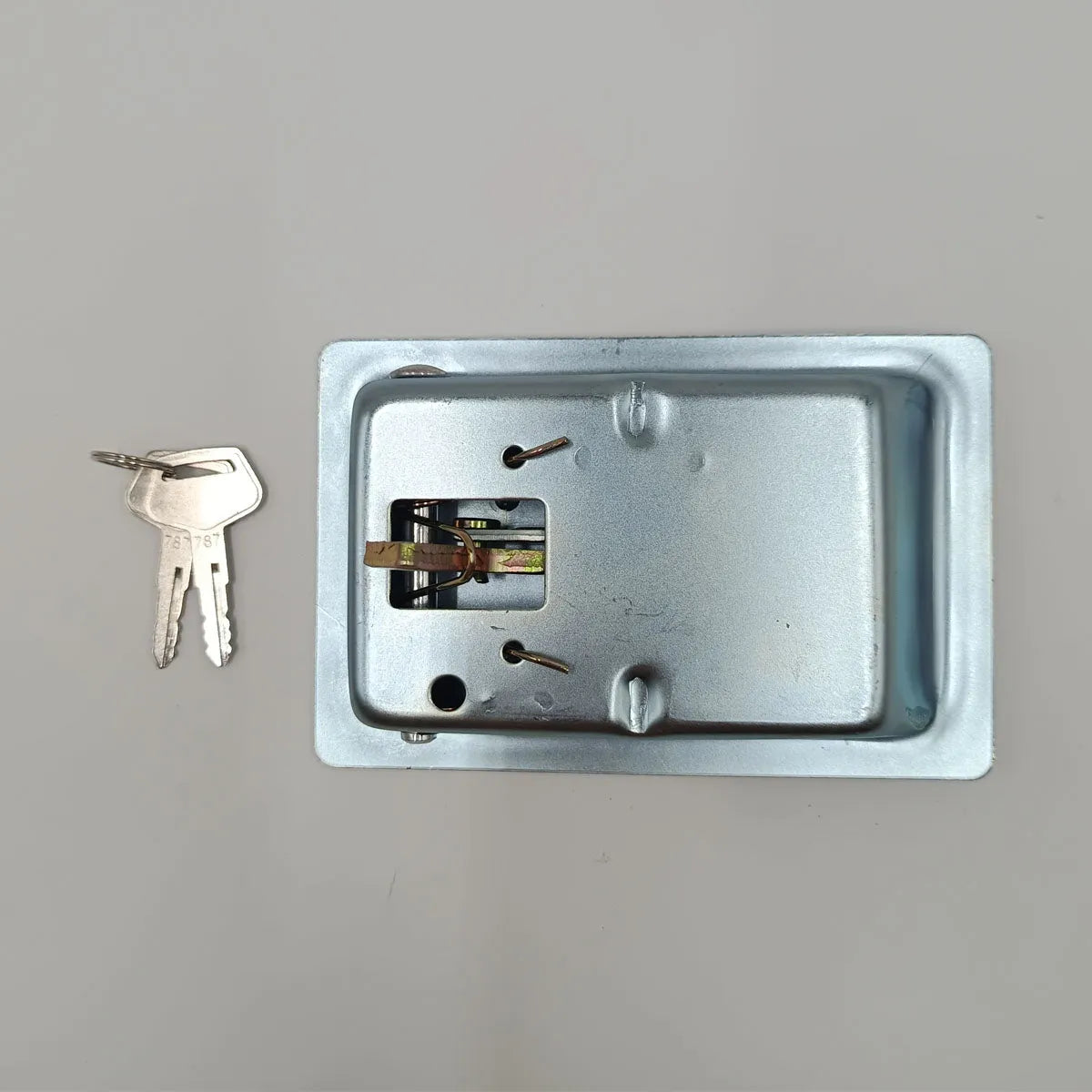 20Y-54-71491 LOCK ASSY FOR KOMATSU DOOR SIDE PC200-8 PC200-7 198-54-41982-BeeSpareParts