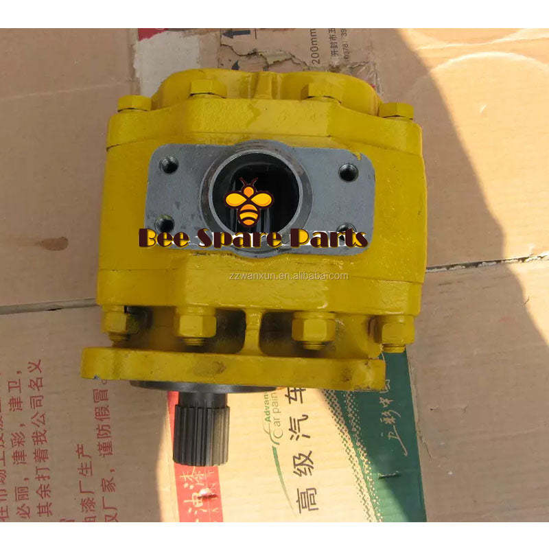 Bulldozer Part Hydraulic Gear Pump Transmission Pump 07438-72202 for Komatsu D355A-3 D355A-5