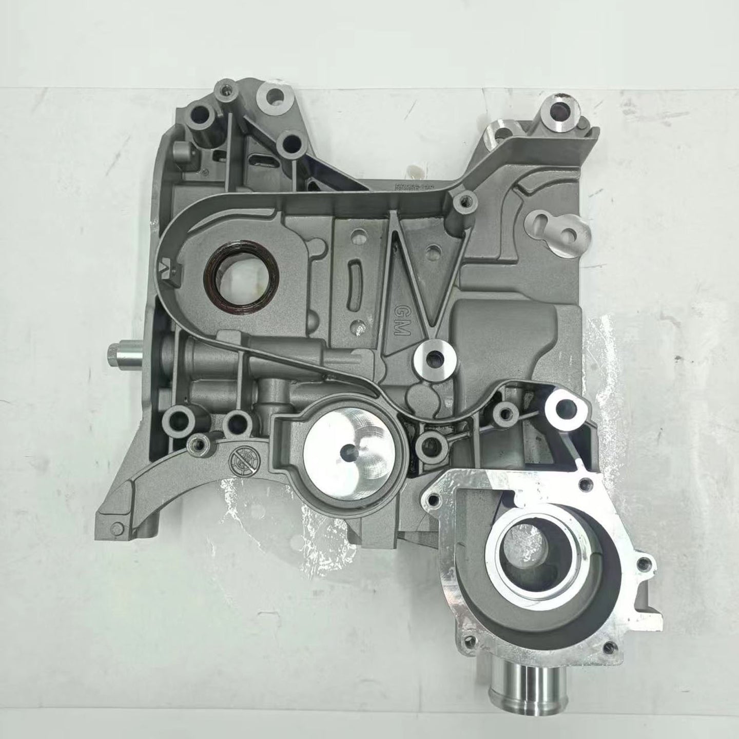 Oil Pump Timing Cover 55556428 25190867 25190897 55566793 25195117 for Chevrolet Cruze Automobile Repairing Accessory