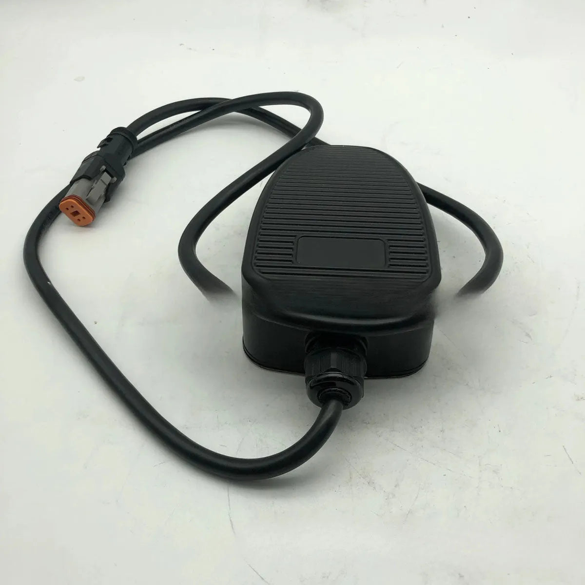 Foot Switch Assembly 73233GT 73233 for Genie Boom Lift S-60 S-65 Z-45/25 Z-60/34-BeeSpareParts