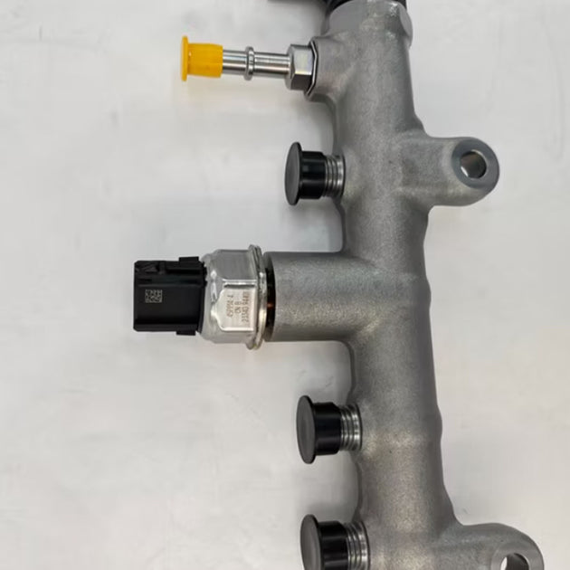 Fuel Common Rail Assembly 31400-4A900 095600-5590 for Hyundai H1 i800 iLoad Starex 2015-2021