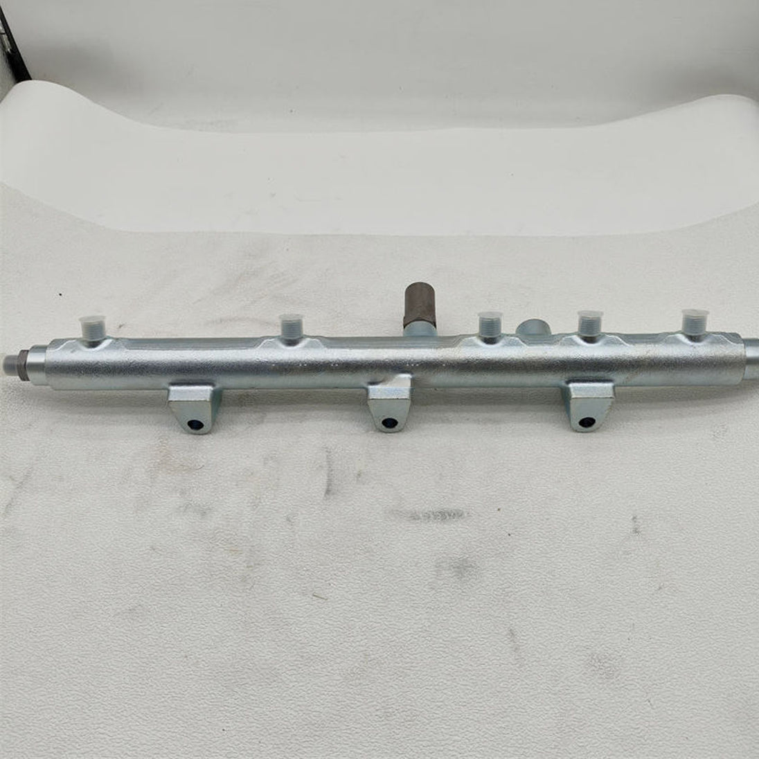 New Fuel Common Rail Pipe 3963815 0445226025 Compatible with Cummins DCEC 6L ISle375 QSL8.9 QSL9 Diesel Engine