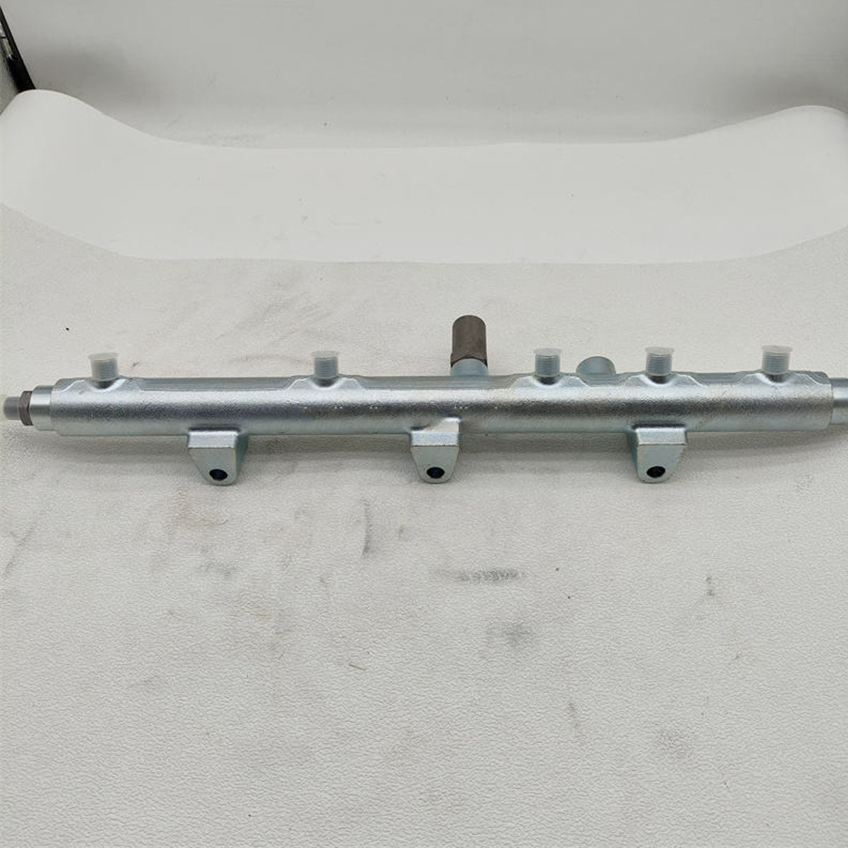 New Fuel Common Rail Pipe 3963815 0445226025 Compatible with Cummins DCEC 6L ISle375 QSL8.9 QSL9 Diesel Engine