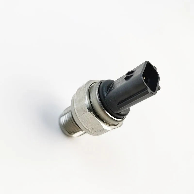 2PCS Komatsu PC200-8 pressure switch sensor high pressure 50MP OE: 7861-93-1812 7861931812-BeeSpareParts