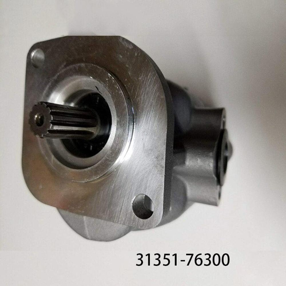Hydraulic pump 31351-76300 31351-76470 31351-76305 31391-76103 31391-76100 for Kubota L2650 L3650 L2550 Series Tractor-Replacement Aftermarket Parts