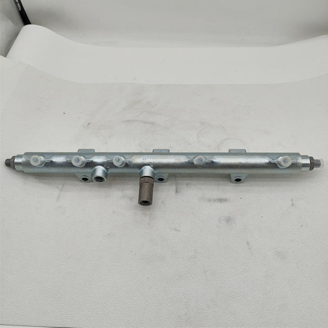 New Fuel Common Rail Pipe 3963815 0445226025 Compatible with Cummins DCEC 6L ISle375 QSL8.9 QSL9 Diesel Engine