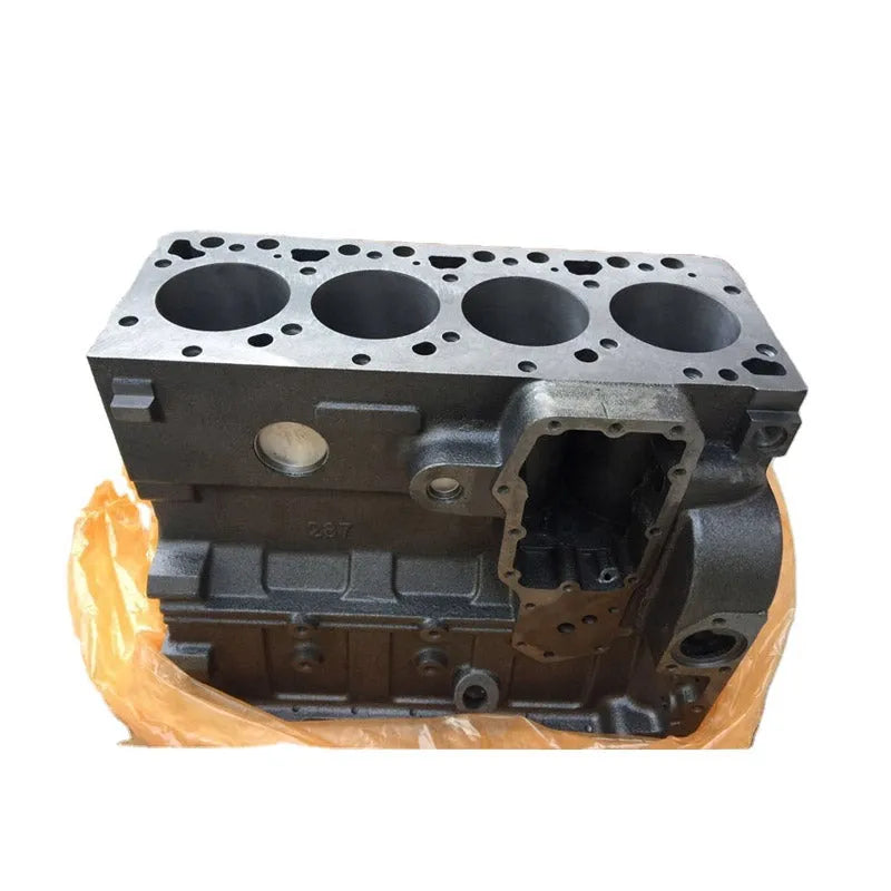 4D102 Engine Cylinder Block 3903920 Used For PC60-7 Komatsu Excavator Engine 6731-21-1010-BeeSpareParts