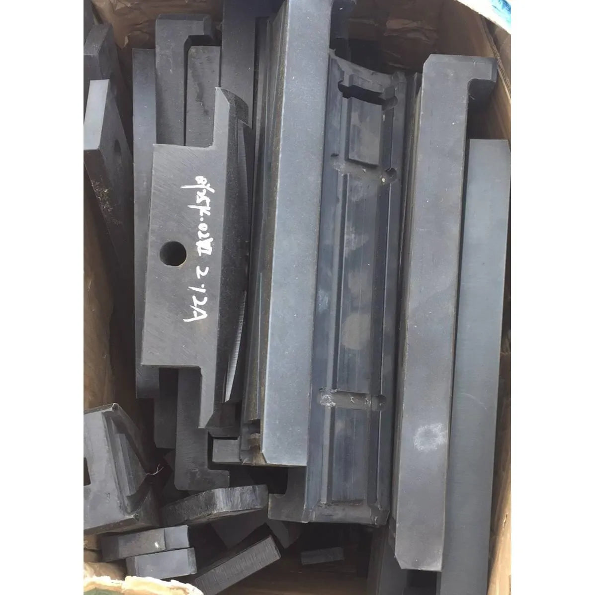 4PCS Fits XCMG Crane Spare Parts Slider QY25K QY50K QY70K-BeeSpareParts