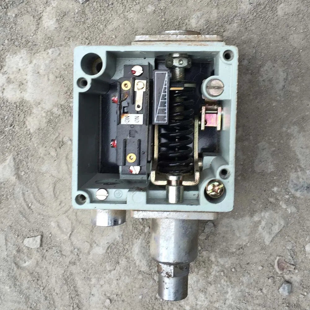 54767173 42851154 Pressure Switch for IngersoII Rand Air Compressor-BeeSpareParts