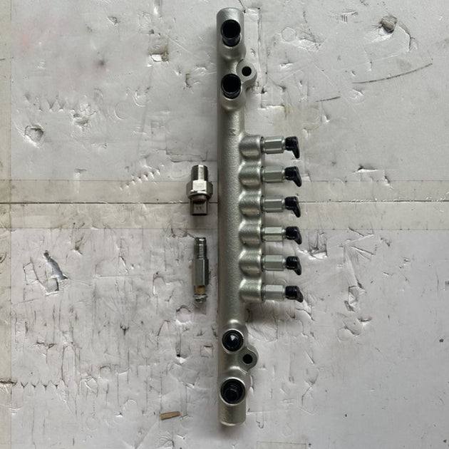 Common Rail 6261-71-1220 6261-71-1210 Fits for Komatsu Engine SAA6D125E SAA6D140E SAA6D170E Excavator PC1250SP-8R PC400LC-8 PC400LCSE-8R PC450LC-8