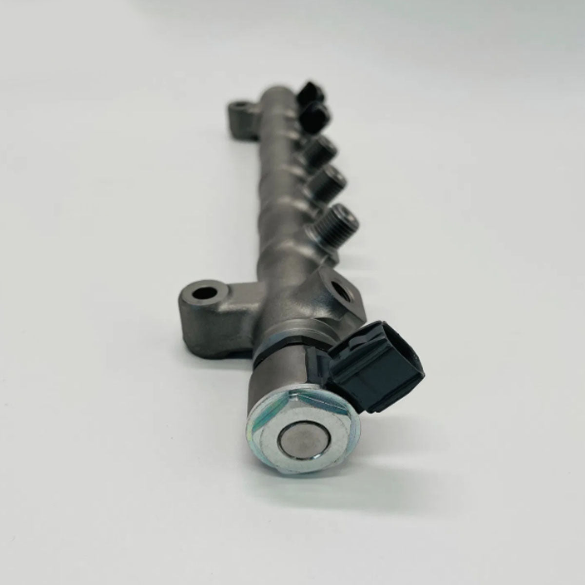 Common Rail Assembly R61540080016 095440-1692 for Sinotruk Engine WD615 Truck Howo A7