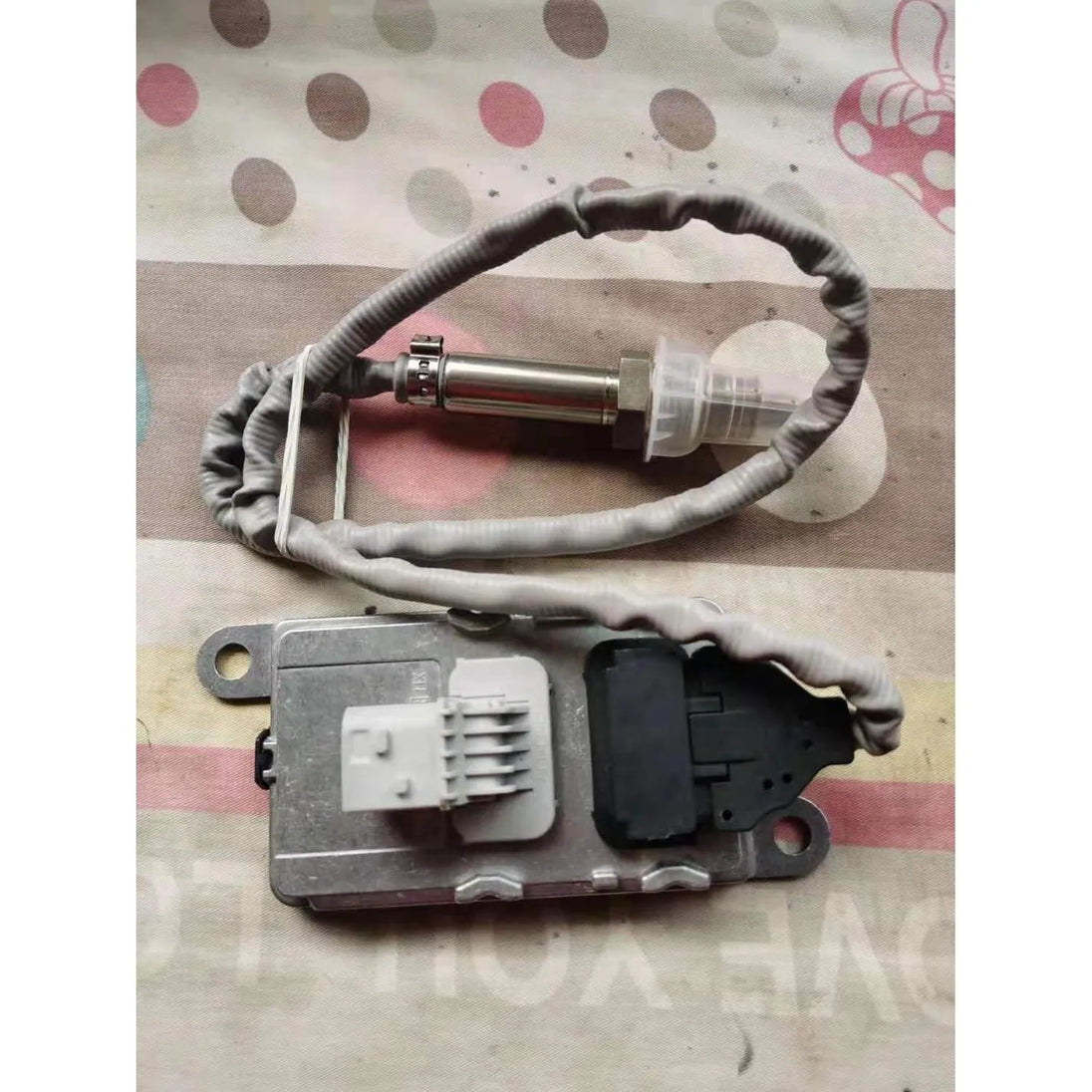 5WK97331A A0101531628 0101531628 Nitrogen Nox Oxygen Sensor For Mercedes-Benz Actros Axor Euro 6 Trcuk 24V-BeeSpareParts