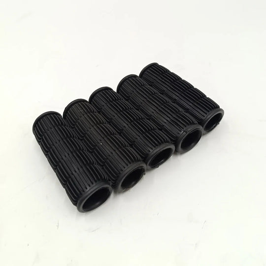 6513963, 5X Rubber Grip (Old Style) Fits Bobcat 453 463 543 553 643 653 741 743-BeeSpareParts