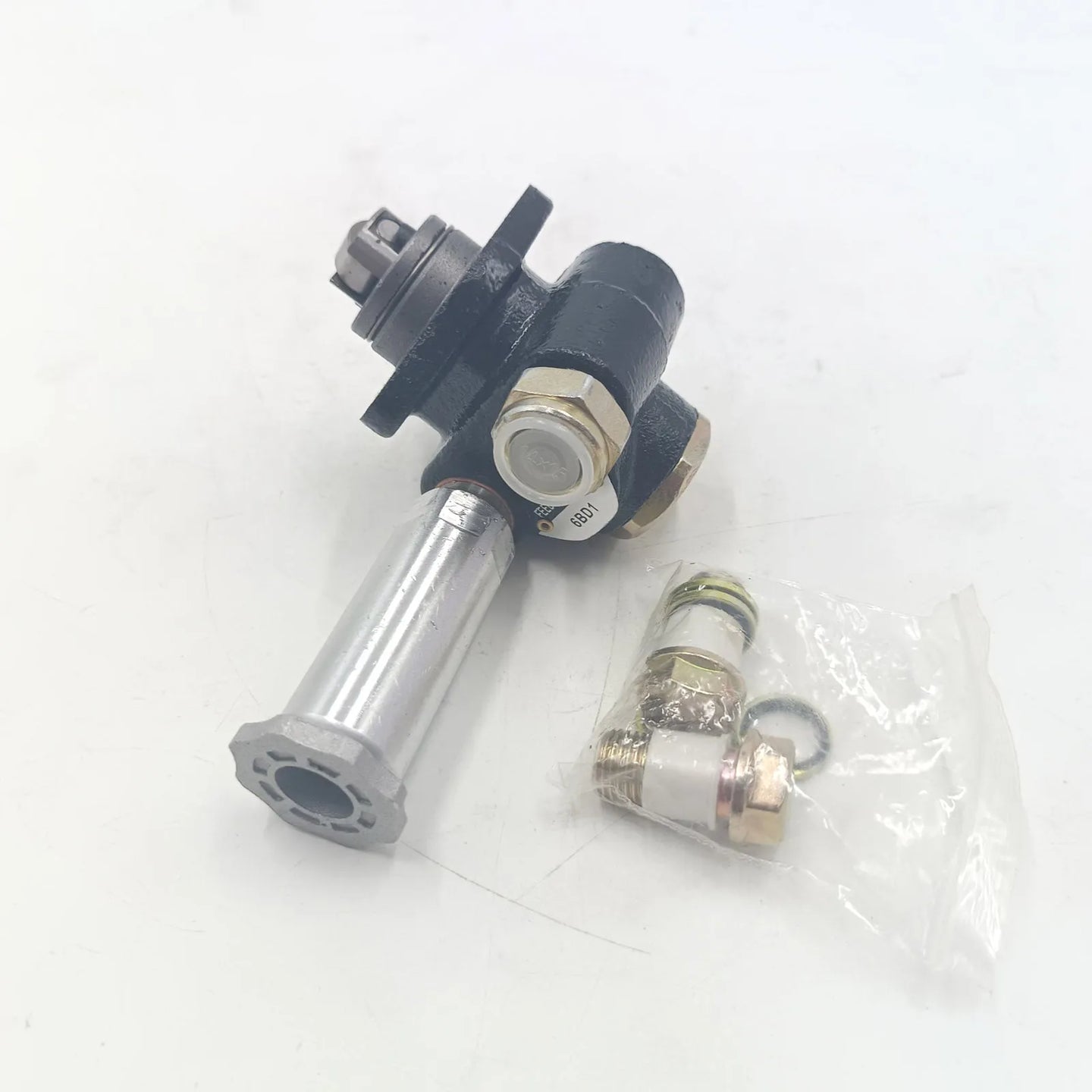 6BD1 Fuel Feed Pump for Isuzu 6BD1 Engine Fuel Pump Assy Komatsu PC200-3 PC220-3 Hitachi EX200 Excavator TCM Forklift Aftermarket Parts-Replacement Aftermarket Parts