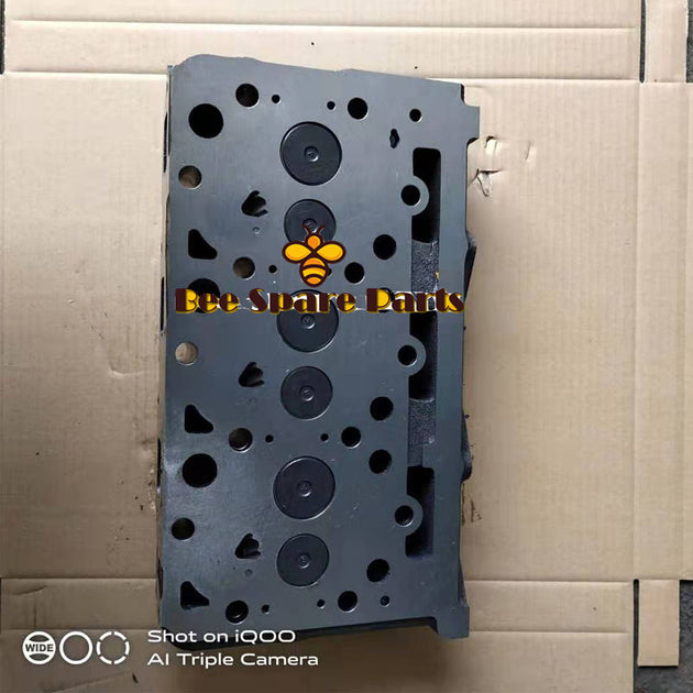 Complete Cylinder Head For Kubota D1503 Engine New Model With 8 Holes With Valve