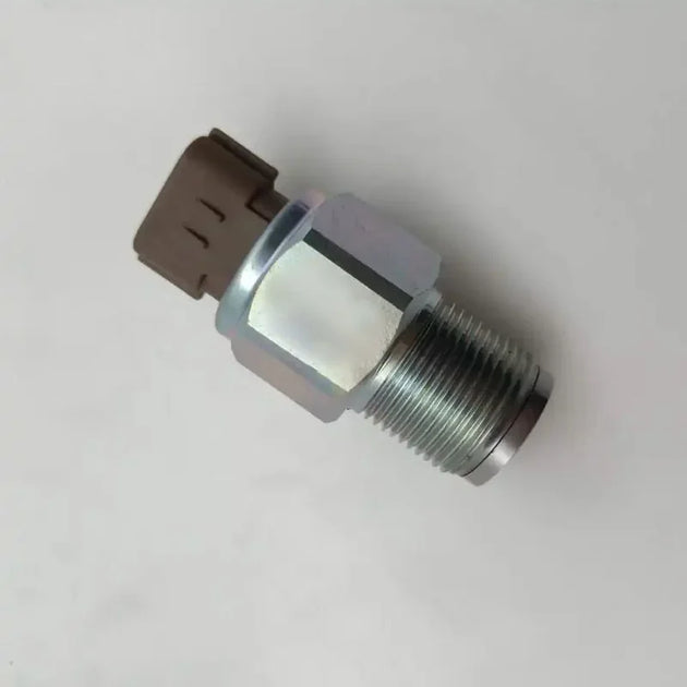 8981387360 499000-6131 Common Rail Pressure Sensor for Isuzu 4hk1 6hk1 6uz1 6wg1 J05e j08e-Replacement Aftermarket Parts