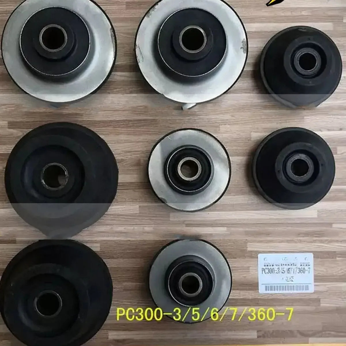 8Pcs Engine Rubber Cushion Feet for Komatsu Excavator PC300-3 PC300-5 PC300-6 PC300-7 PC360-7-BeeSpareParts