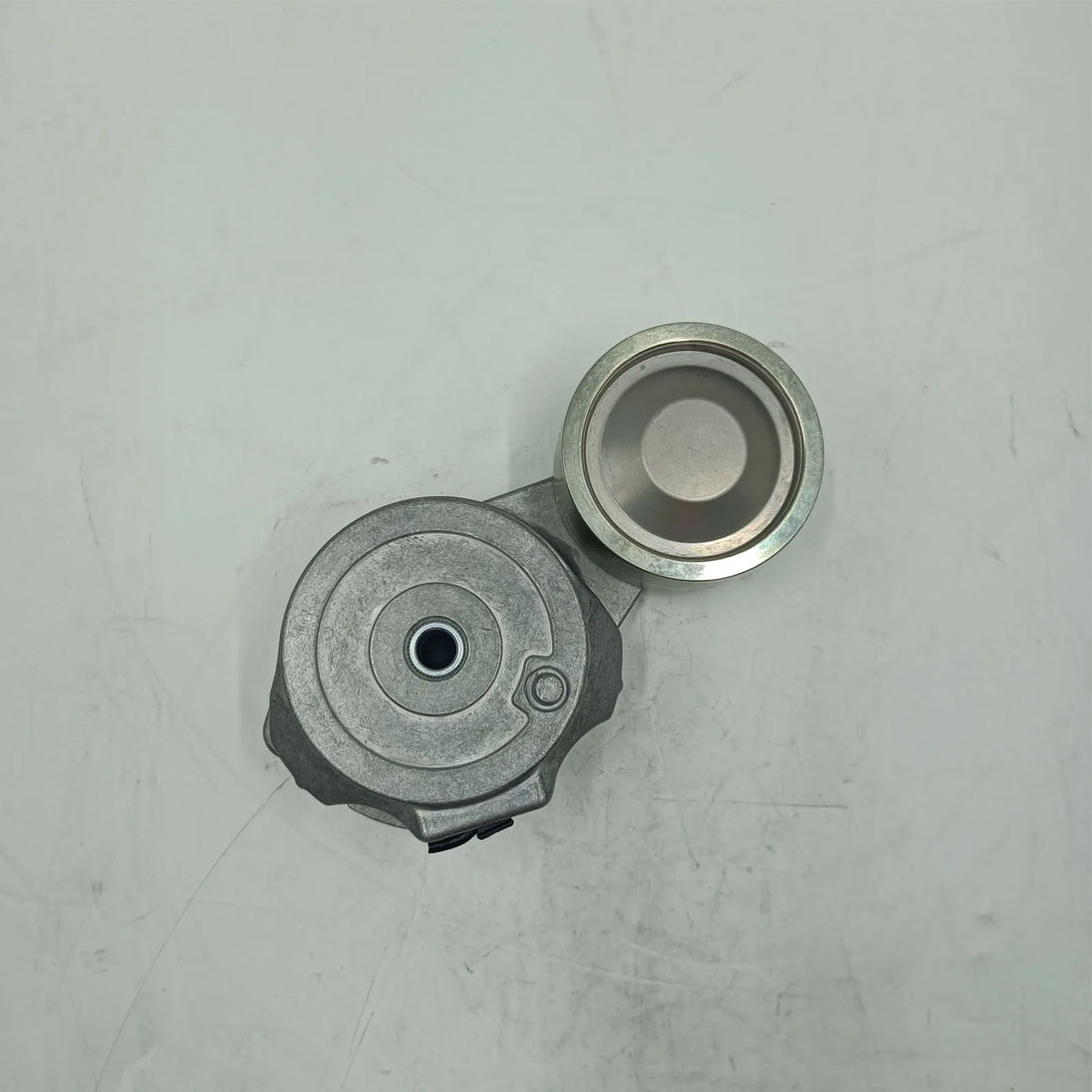 Belt Tensioner 04123999 04127596 Replacement for Deutz Engine TCD3.6L4 D2.9L4 TD2.9L4 TCD2.9L4-BeeSpareParts