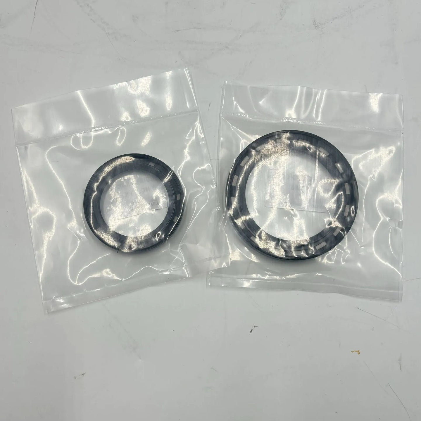 Crankshaft Front & Rear Oil Seal For Thermo King TK3.88-BeeSpareParts