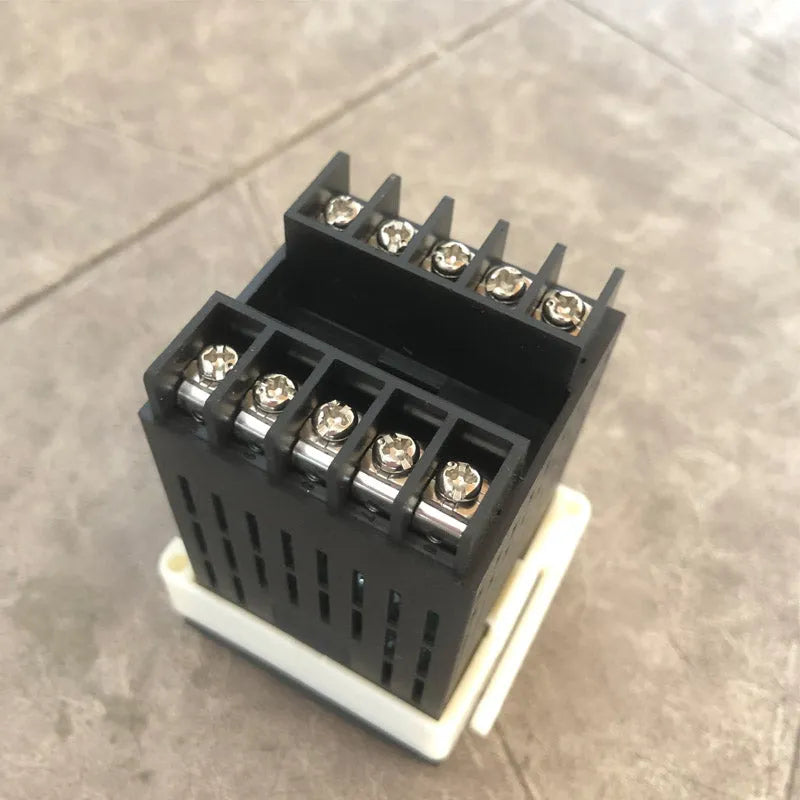 E5CNR2MT500 100-240VAC E5CN-R2MT-500 Digital Temperature Controller For OMRON New In Box-BeeSpareParts