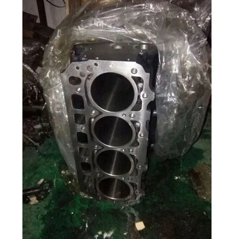 Forklift Parts Engine 4D94LE Cylinder Block YM729901-01570-BeeSpareParts