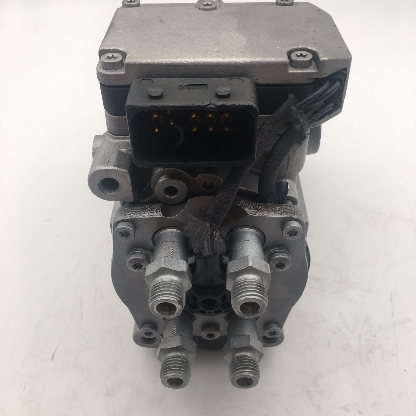 New Diesel VP44 Fuel Pump 0470506021 0470506028 0986444023 3947031 3937159 3941160 for CUMMINS VP44 Injection Pump