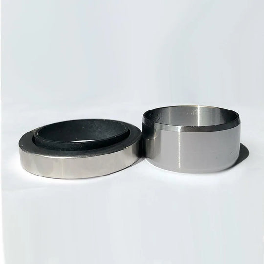 Oil Seal 2200901295 2901107500 for Atlas Copco Compressor 2200-9012-95-BeeSpareParts