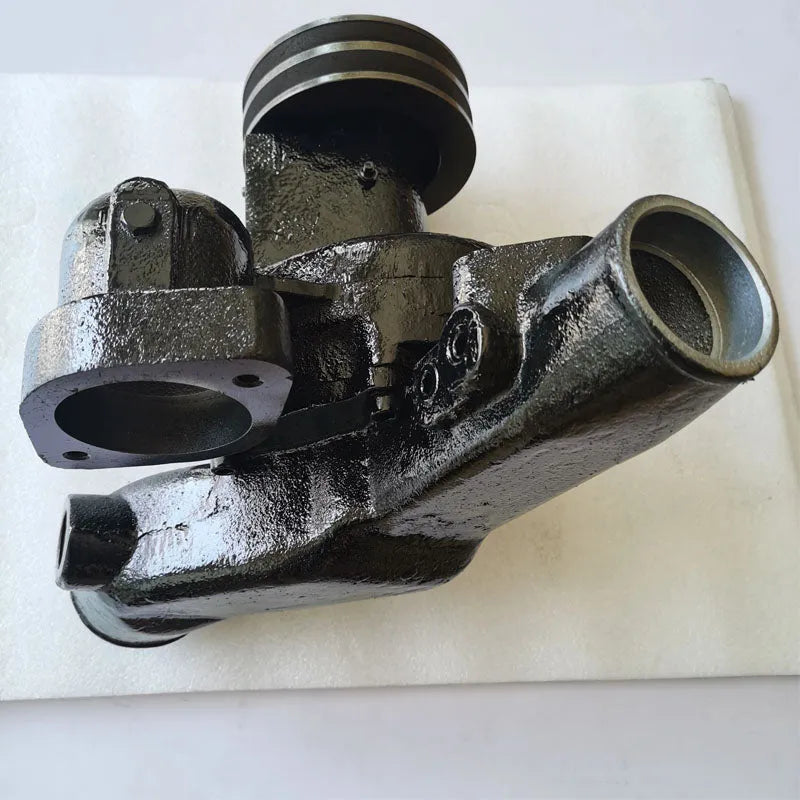 Water Pump 3011723 3009969 AR51599 4072616 for Cummins V28 VTA28 Diesel Engine-BeeSpareParts