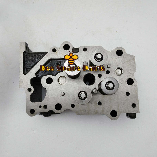 Construction Machinery PC400-7 Excavator Diesel Engine Parts 6D125 Cylinder Head Assembly 6156-11-1101