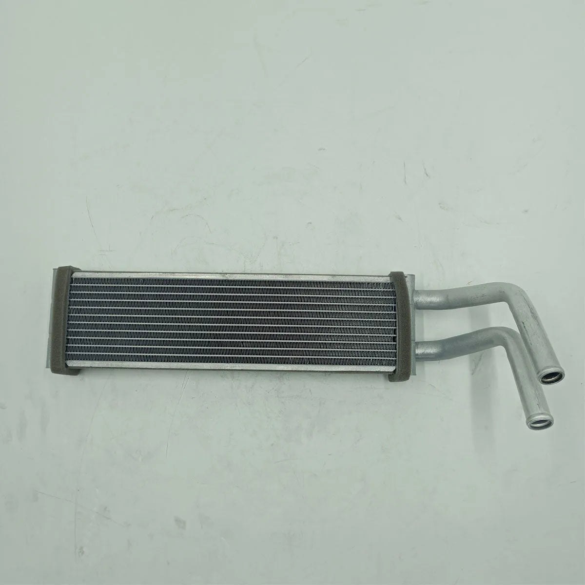 A/C Core Heater 4475775 for Hitachi Excavator ZX125US ZX135US ZX225US ZX225US-3 ZX60-HCMC ZX70 ZX75UST ZX80LCK ZX85US-HCME-Replacement Aftermarket Parts