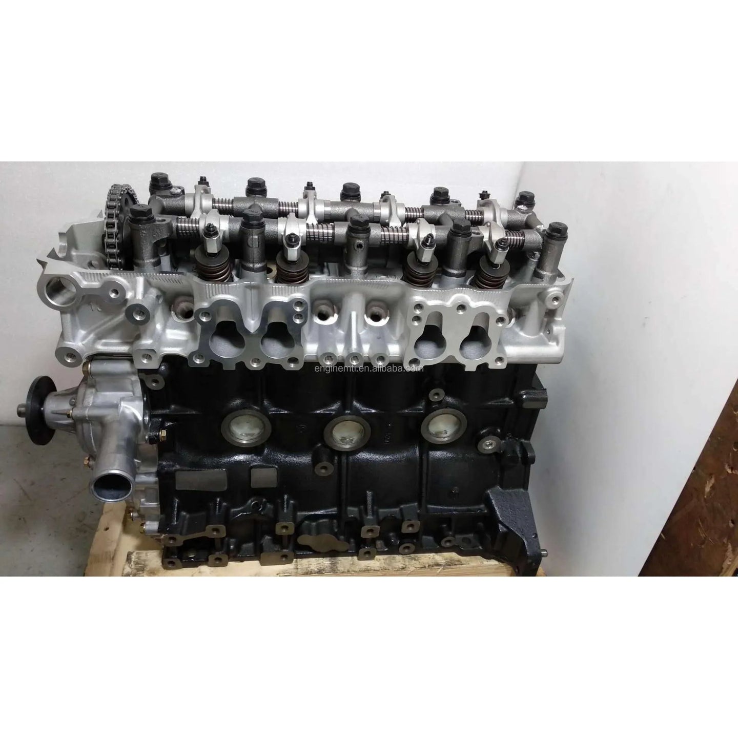 BRAND NEW 22R 22RE PETROL ENGINE LONG BLOCK 2.4L FOR TOYOTA HILUX PICKUP CELICA CRESSIDA SALOON COASTER CORONA CAR ENGINE-Cylinder Block-BeeSpareParts