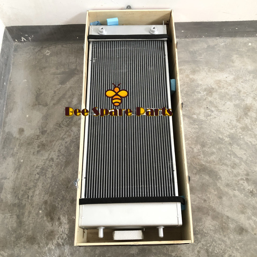 Free Shipping Water Tank Radiator 418-03-31112 418-03-31113 for Komatsu Wheel Loader WA200-5 WA250-5