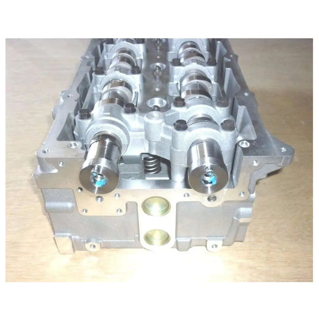 Cylinder head complete for Hyundai H1 H200 Kia Sorento D4CB 2.5 CRDI 22100-4A000-Replacement Aftermarket Parts