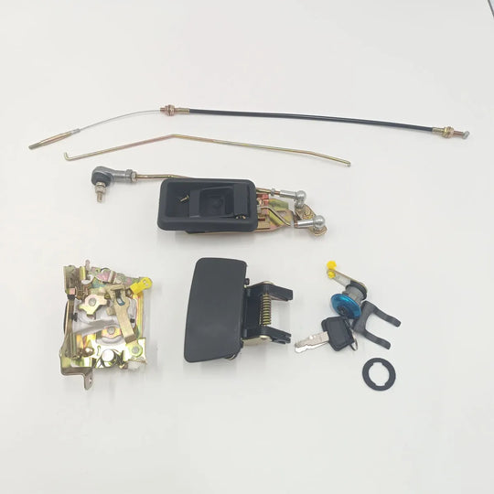 Door Lock Assembly 4362135 for Hitachi Excavator CHR70 EX200-5 EX100-3 EX100-5 EX400-5 EX3600-6 EX750-5 EX220-5-Replacement Aftermarket Parts