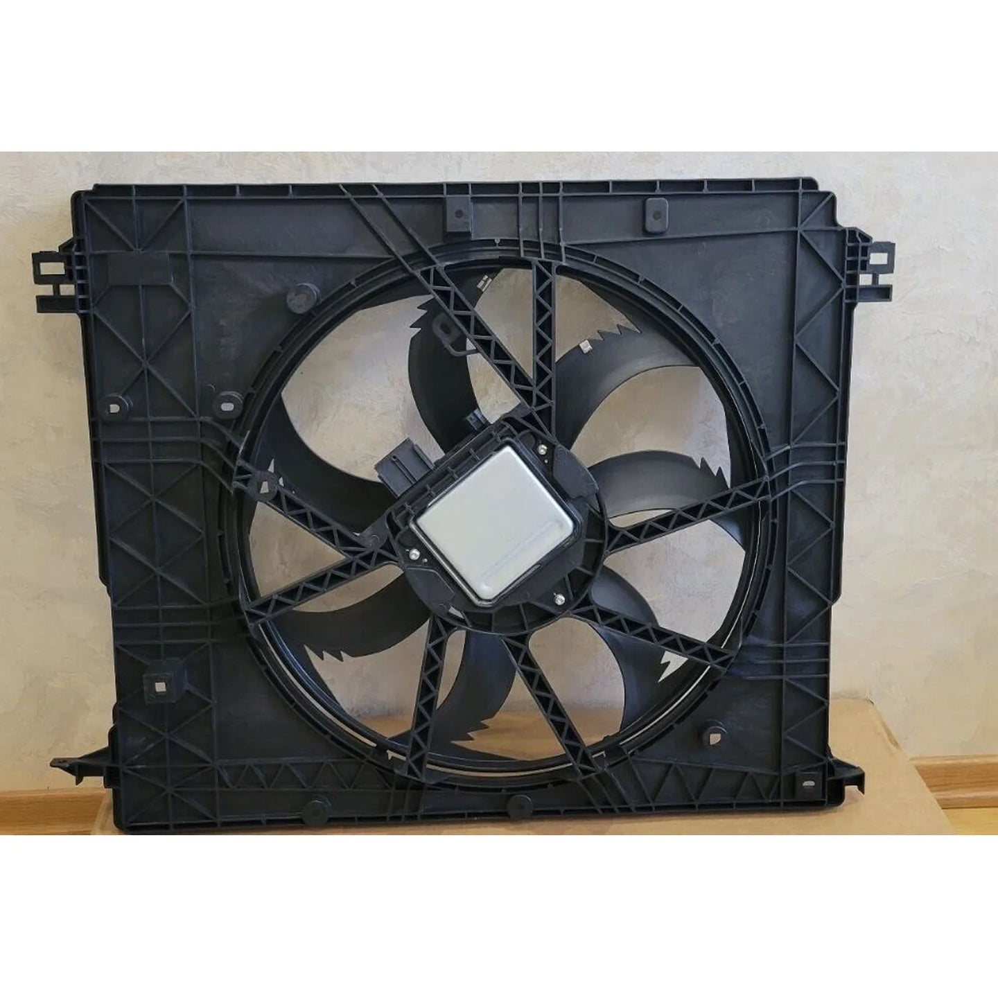 Electric Cooling Radiator Fan Assembly for TOYOTA HIGHLANDER SIENNA 2020-2023 16360-F0100 16360F0150 16363-31510 16360F0100-BeeSpareParts