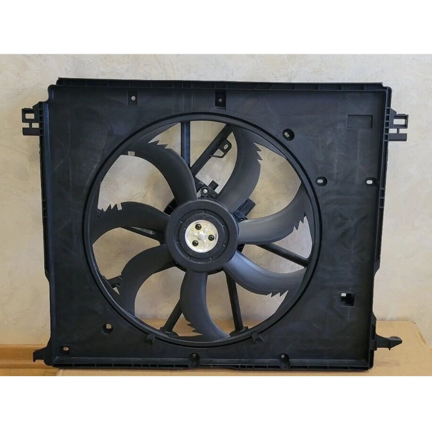 Electric Cooling Radiator Fan Assembly for TOYOTA HIGHLANDER SIENNA 2020-2023 16360-F0100 16360F0150 16363-31510 16360F0100-BeeSpareParts