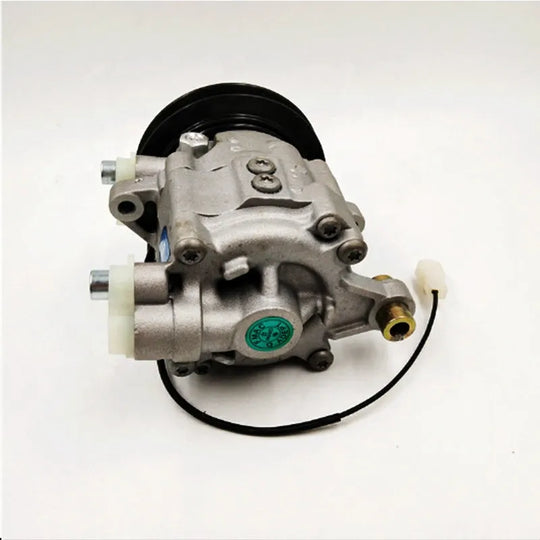 Excavator accessories 80 EX55 ZAX55UR Excavator air conditioner compressor Air-conditioning pump-Replacement Aftermarket Parts