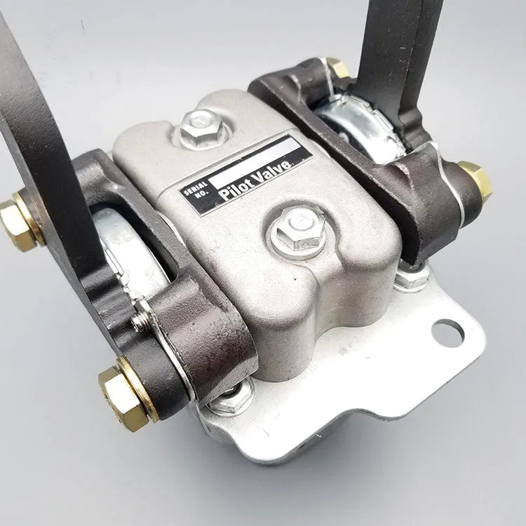 Excavator Foot Fedal Valve Foot Control Valve PC60-8-BeeSpareParts