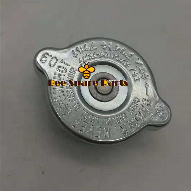 Water Tank Cap 4152858 for Hitachi EX200 EX220-2 EX220-3 EX220-5 EX230-5 EX270-5 EX300-5 ZX330-3 ZX450-3