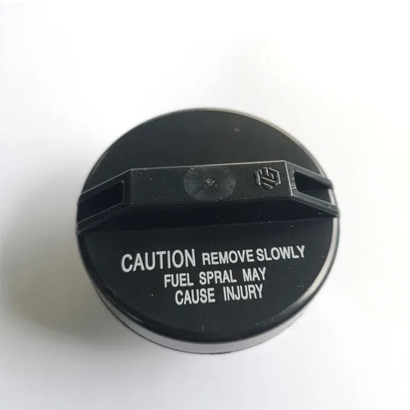 Fuel Cap 6661114 Fit For Bobcat Loader S300 S330 T110 T140 T180 T190 T200 T250-BeeSpareParts