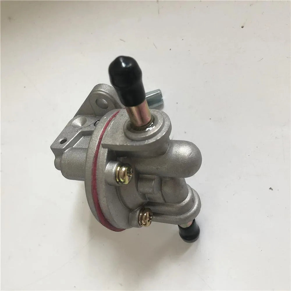 Fuel Pump 19035-52030 19055-52030 19293-52030 Fits Kubota b7300hsd z482 d722-Replacement Aftermarket Parts